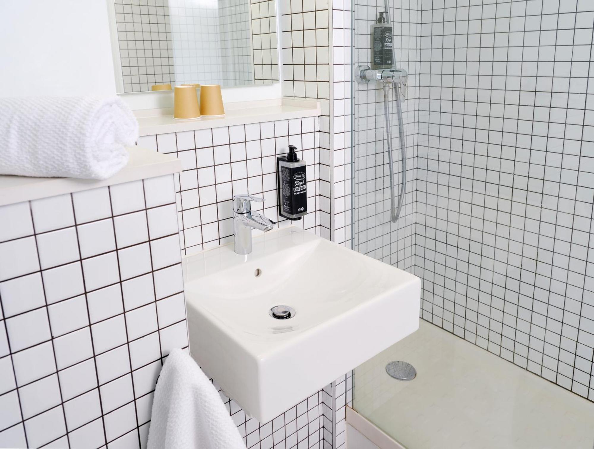 Ibis Budget Toulouse โคโลมิเยร์ส ภายนอก รูปภาพ